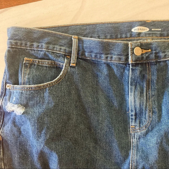 Old Navy Boyfriend Cutoff Shorts with Embroidered Stars 16‎ NWT FINAL - Picture 4 of 7